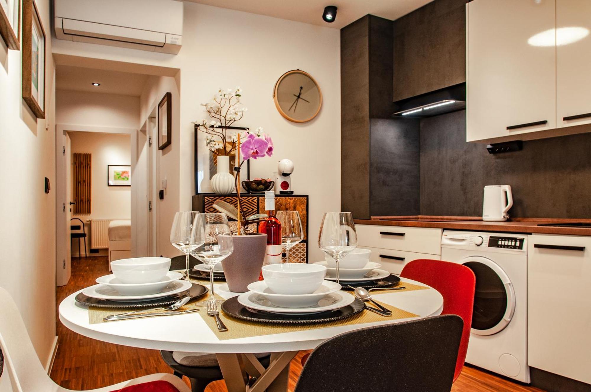 Six In The City Apartment, לובליאנה מראה חיצוני תמונה