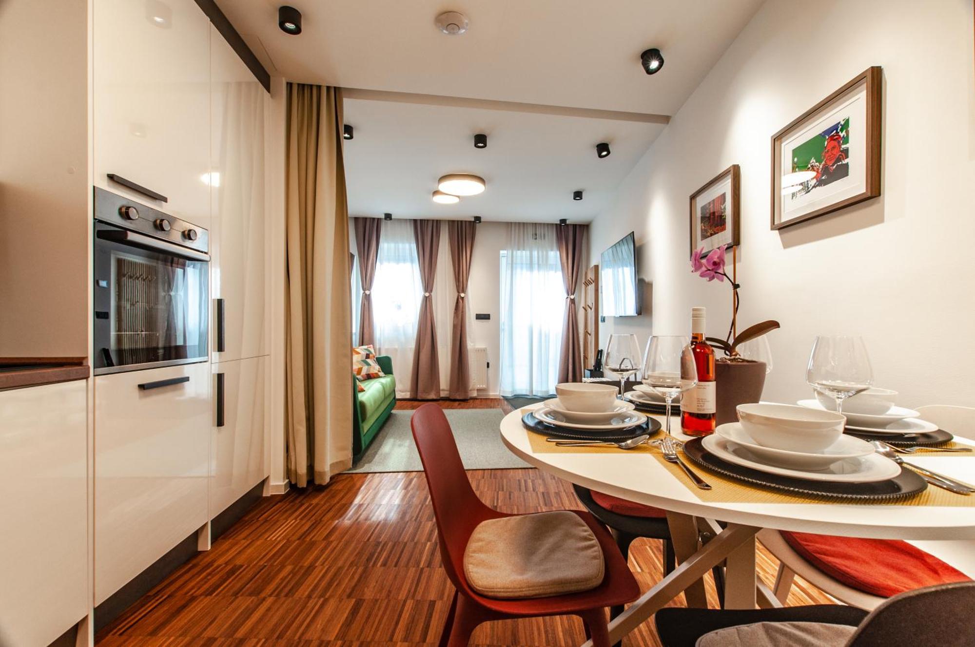 Six In The City Apartment, לובליאנה מראה חיצוני תמונה