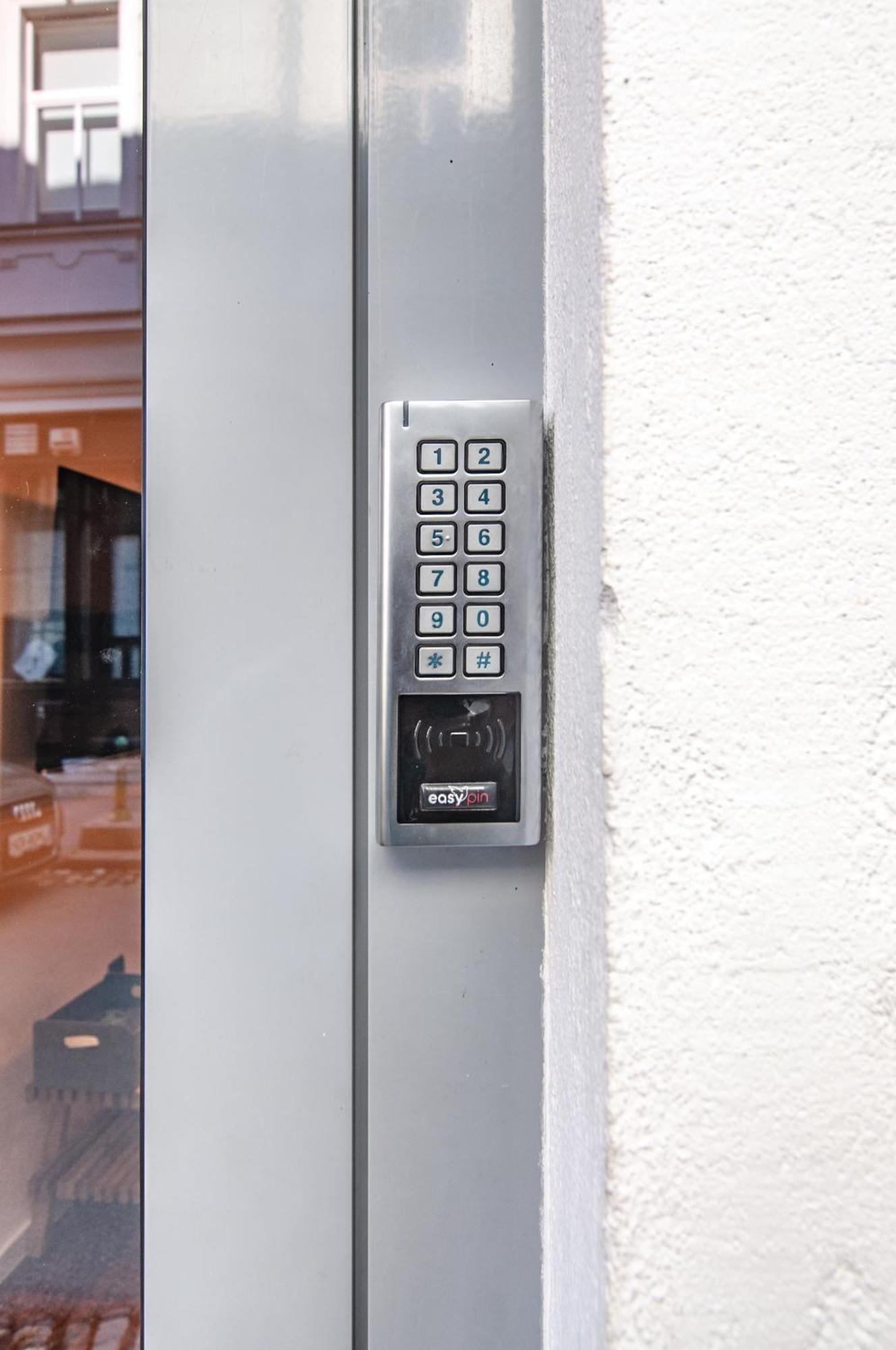 Six In The City Apartment, לובליאנה מראה חיצוני תמונה