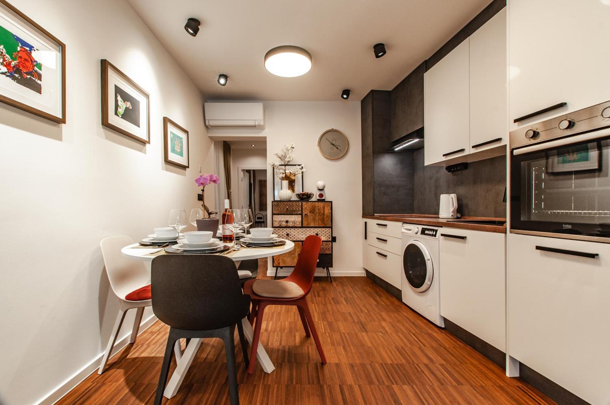 Six In The City Apartment, לובליאנה מראה חיצוני תמונה