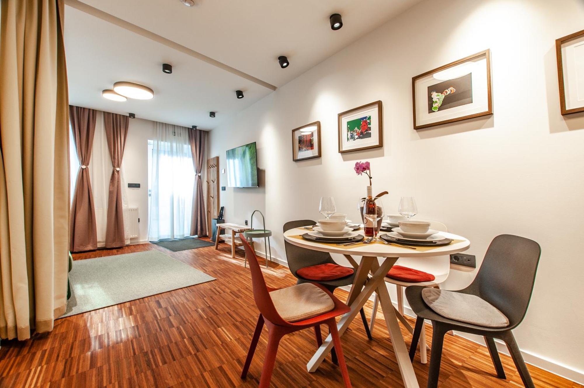 Six In The City Apartment, לובליאנה מראה חיצוני תמונה